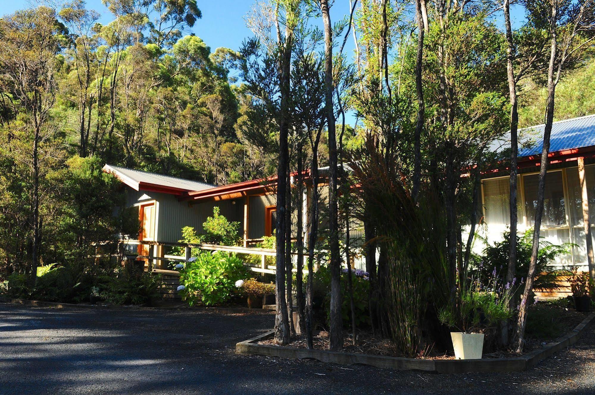 The Crays Accommodation Strahan Exterior foto